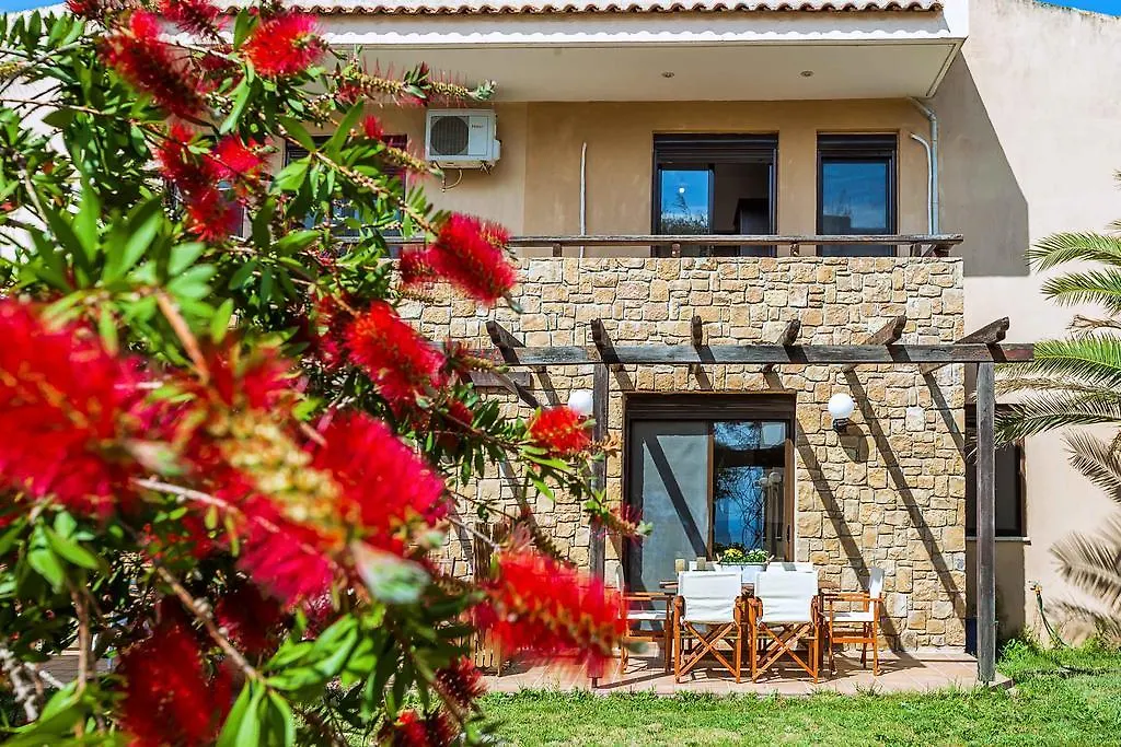 Nikiti Seaside Villas